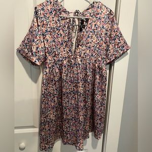 Lulus dress small
